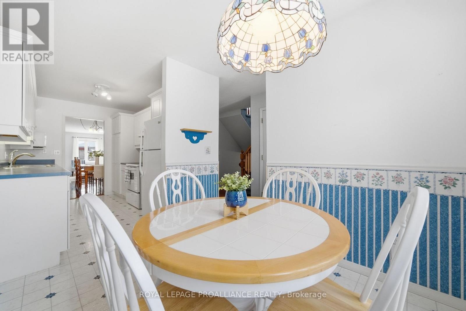17 Pinegrove Court, Belleville, Ontario K8N 5X9 - Photo 11 - X12919198