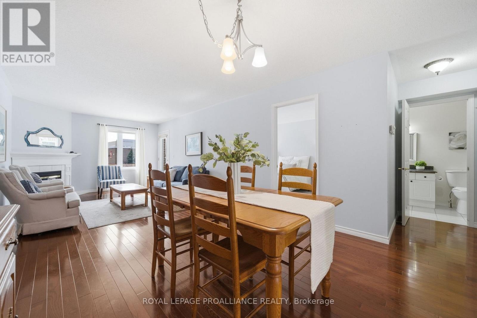 17 Pinegrove Court, Belleville, Ontario K8N 5X9 - Photo 16 - X12919198