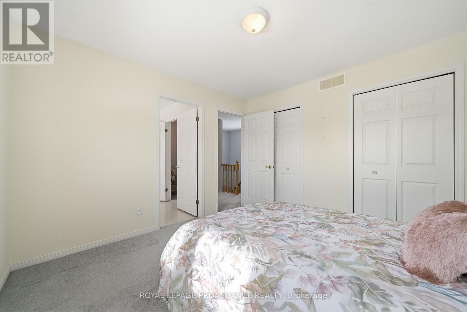 17 Pinegrove Court, Belleville, Ontario K8N 5X9 - Photo 31 - X12919198