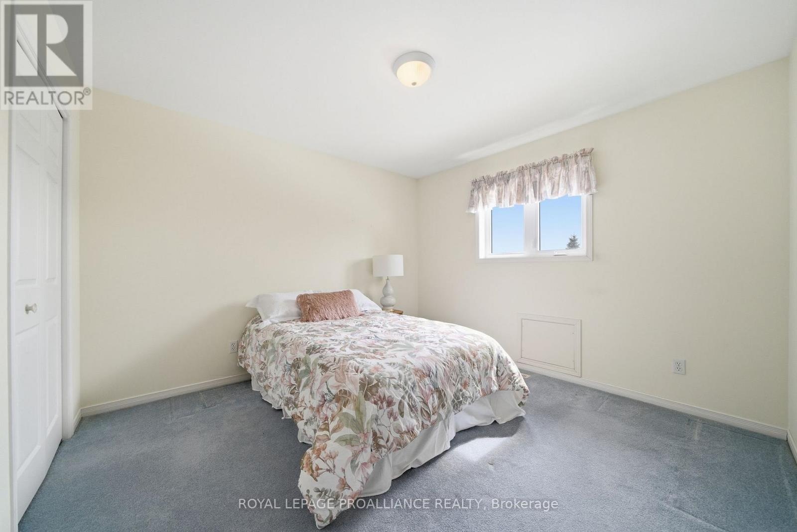 17 Pinegrove Court, Belleville, Ontario K8N 5X9 - Photo 30 - X12919198