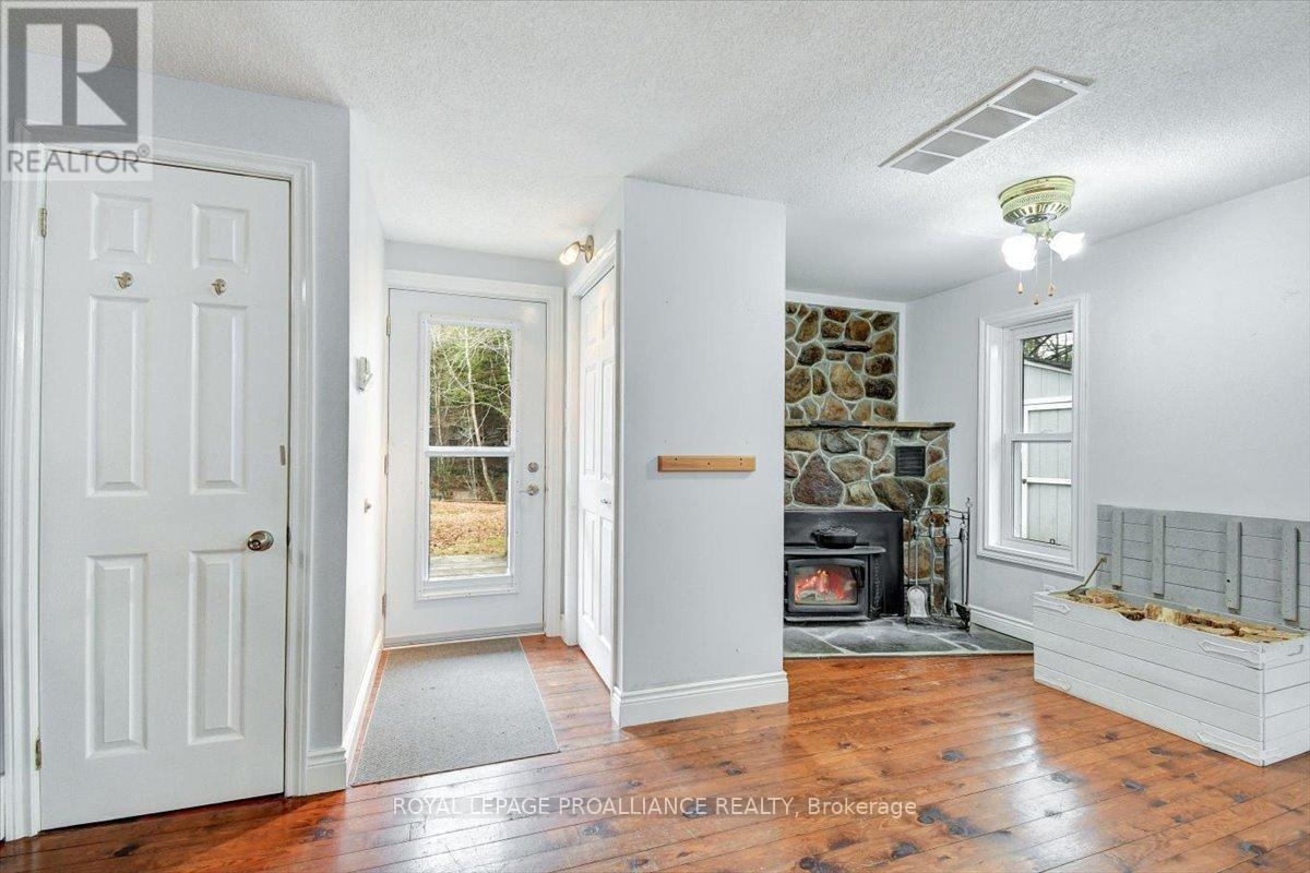 1407 Spooks Bay Lane, Highlands East, Ontario  K0L 1A0 - Photo 2 - X13082710