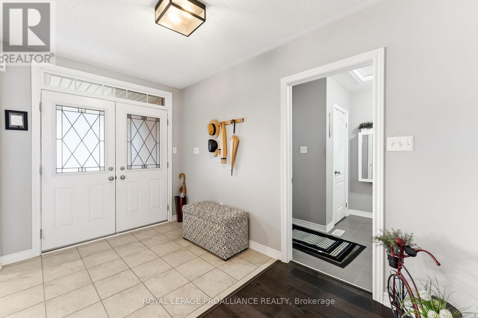 96 White Drive, Port Hope, Ontario L1A 0B6 - Photo 29 - X13086438