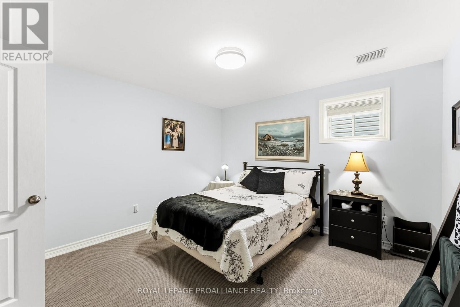 96 White Drive, Port Hope, Ontario L1A 0B6 - Photo 38 - X13086438
