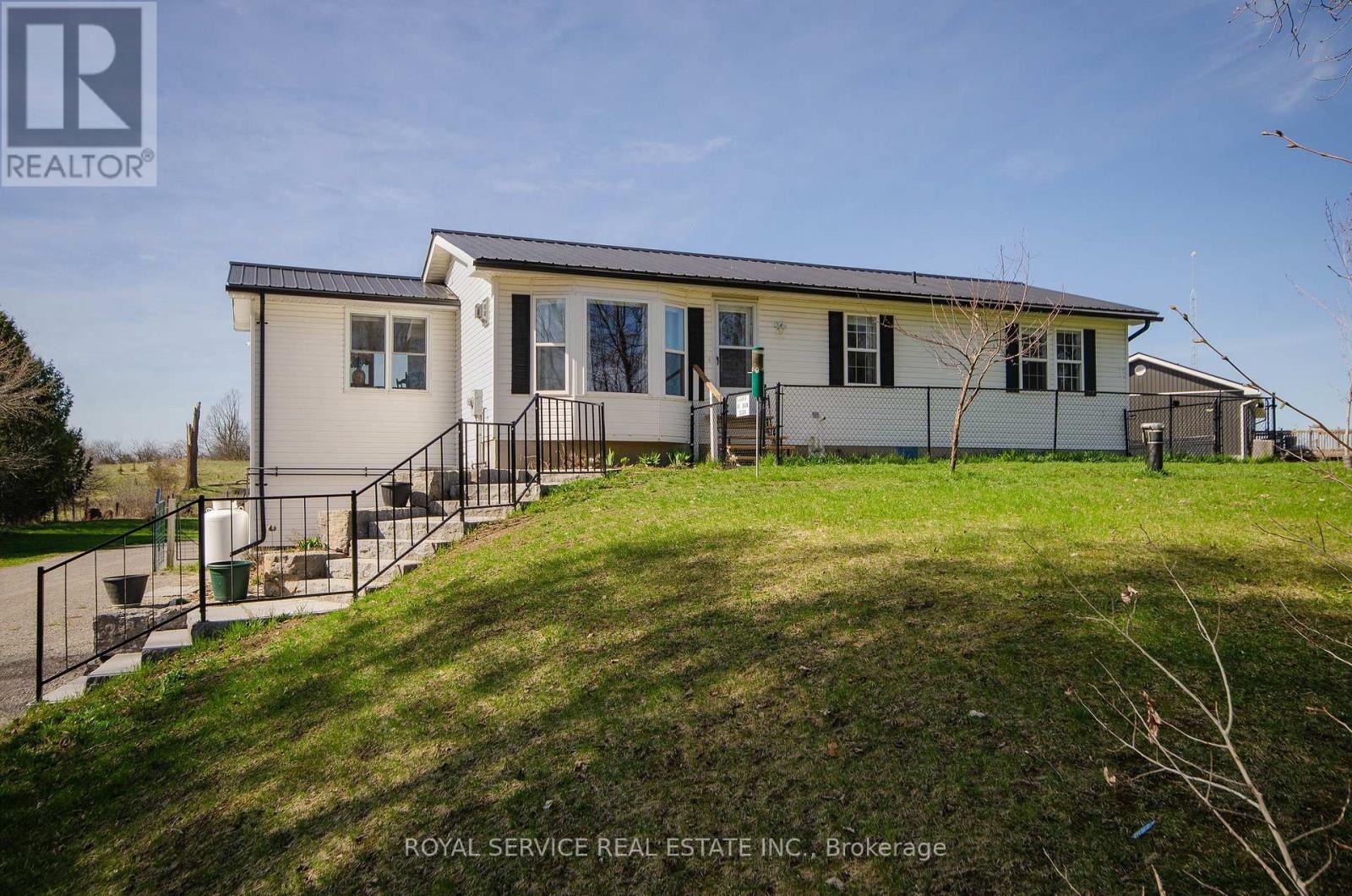 1206 Centre Line, Asphodel-Norwood, Ontario K0L 2V0 - Photo 1 - X13088634
