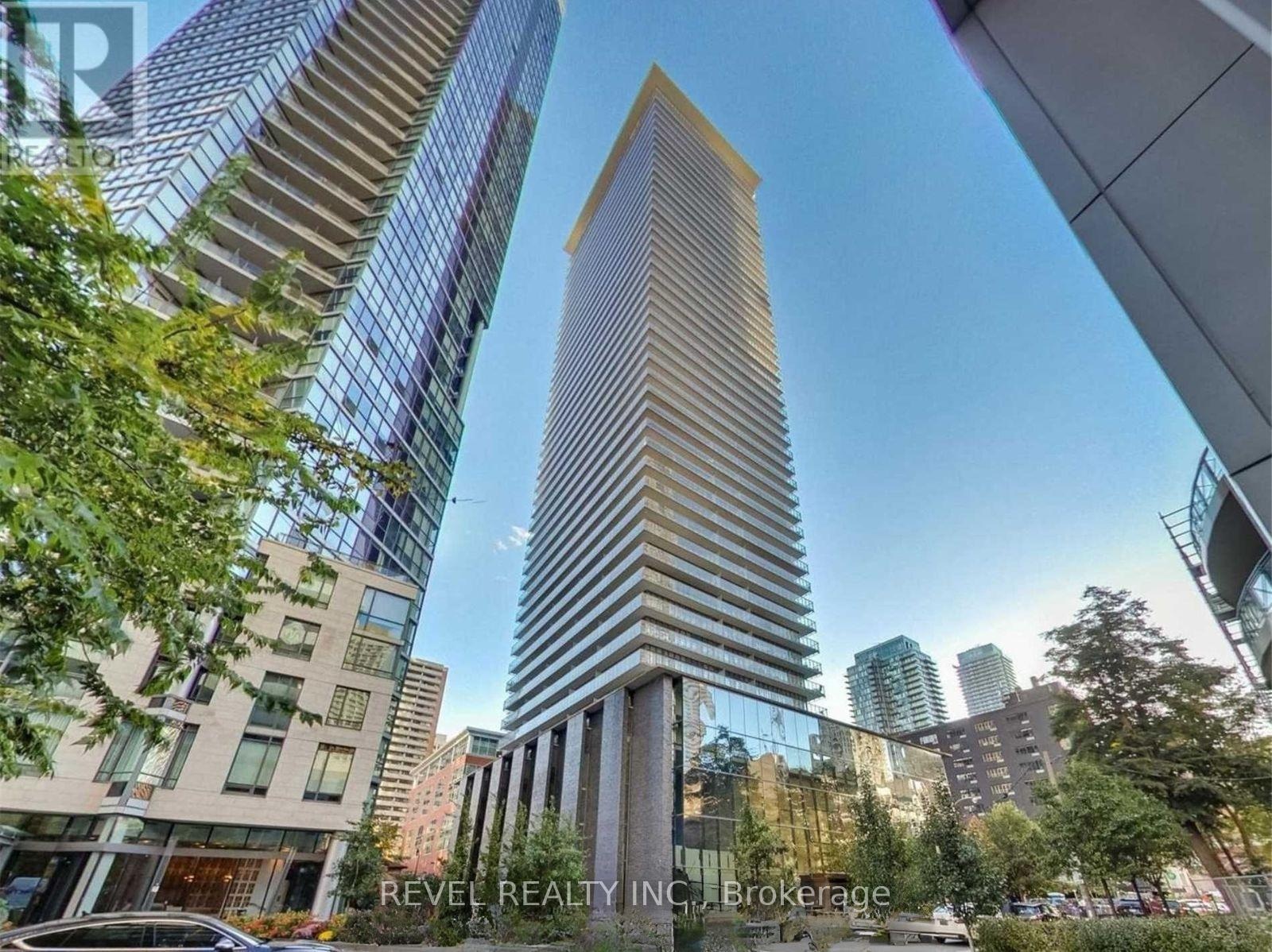 2901 - 33 CHARLES STREET E, Toronto, Ontario