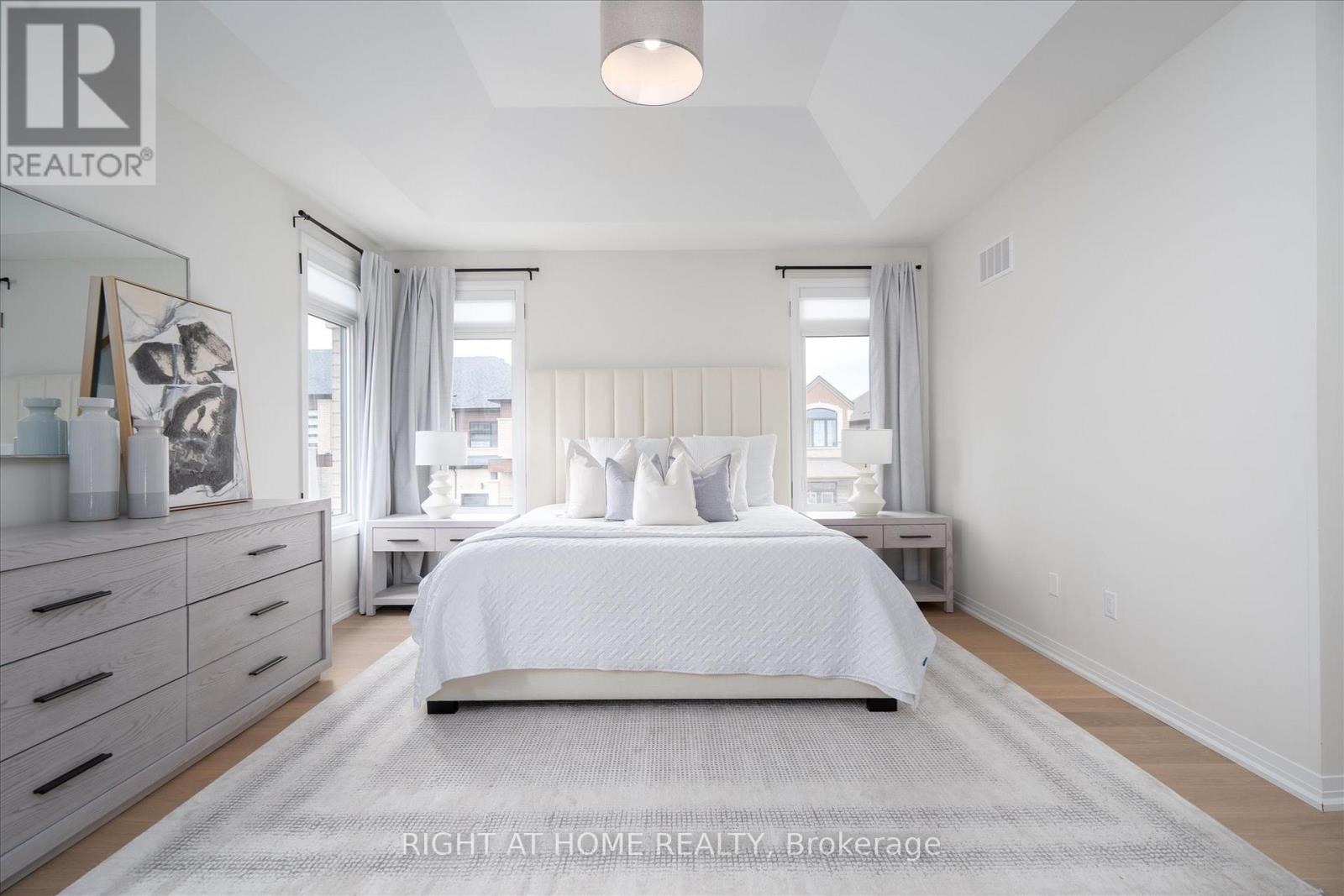 38 Van Wart Street, Whitby, Ontario  L1P 0P8 - Photo 22 - E13083006