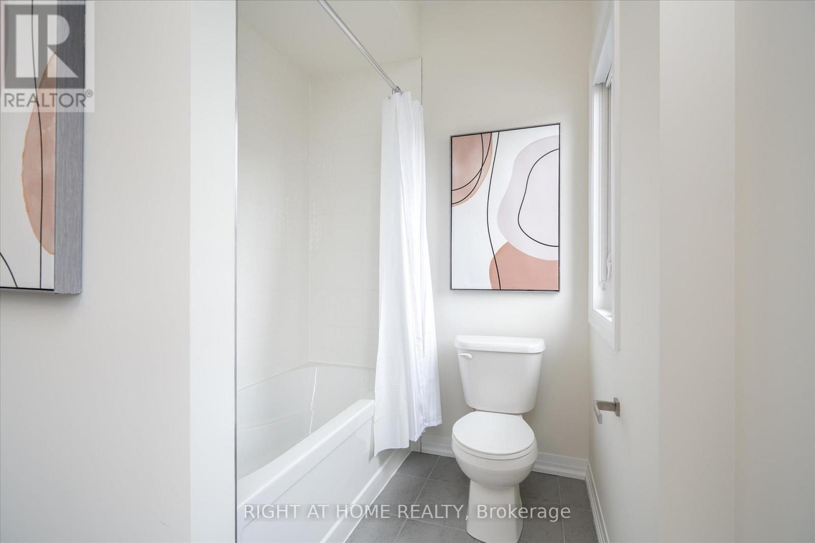 38 Van Wart Street, Whitby, Ontario  L1P 0P8 - Photo 30 - E13083006