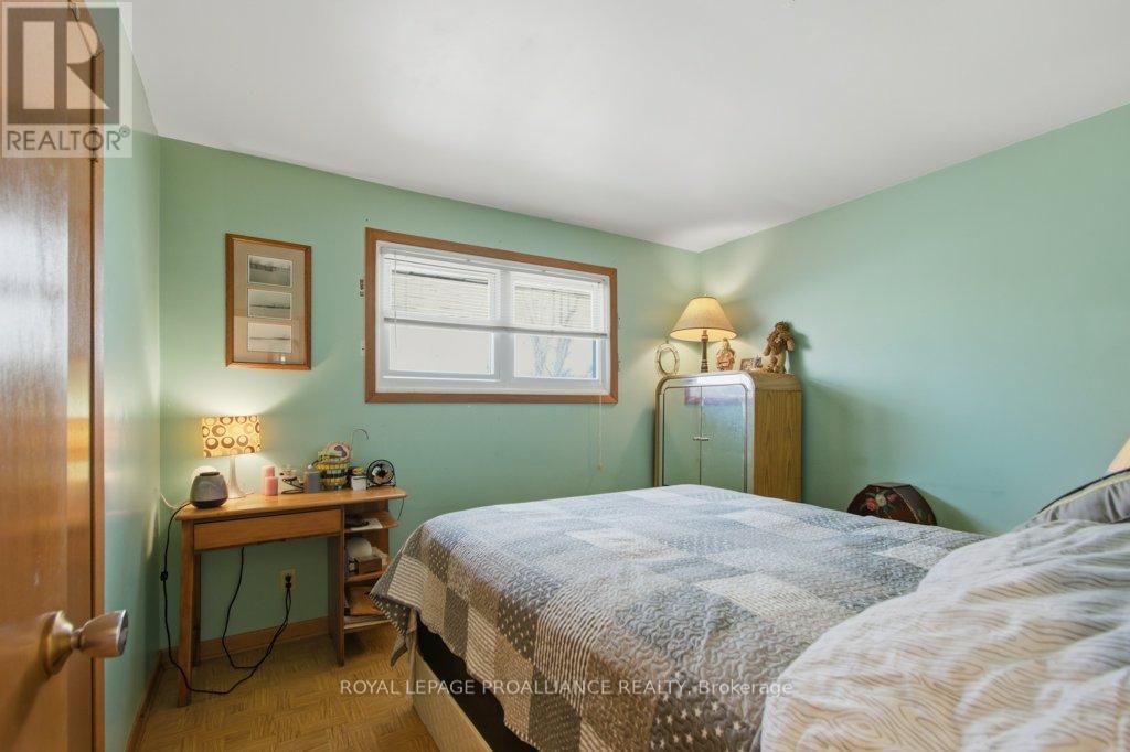 86 Store Street, Quinte West, Ontario K8V 4J2 - Photo 24 - X13099038