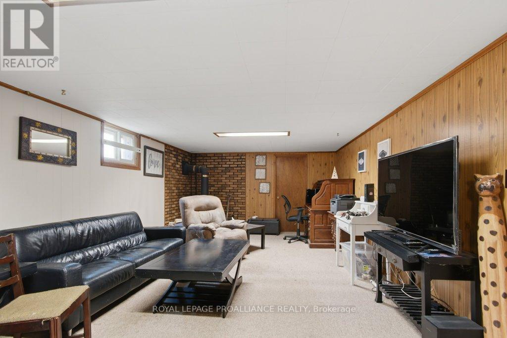 86 Store Street, Quinte West, Ontario K8V 4J2 - Photo 26 - X13099038