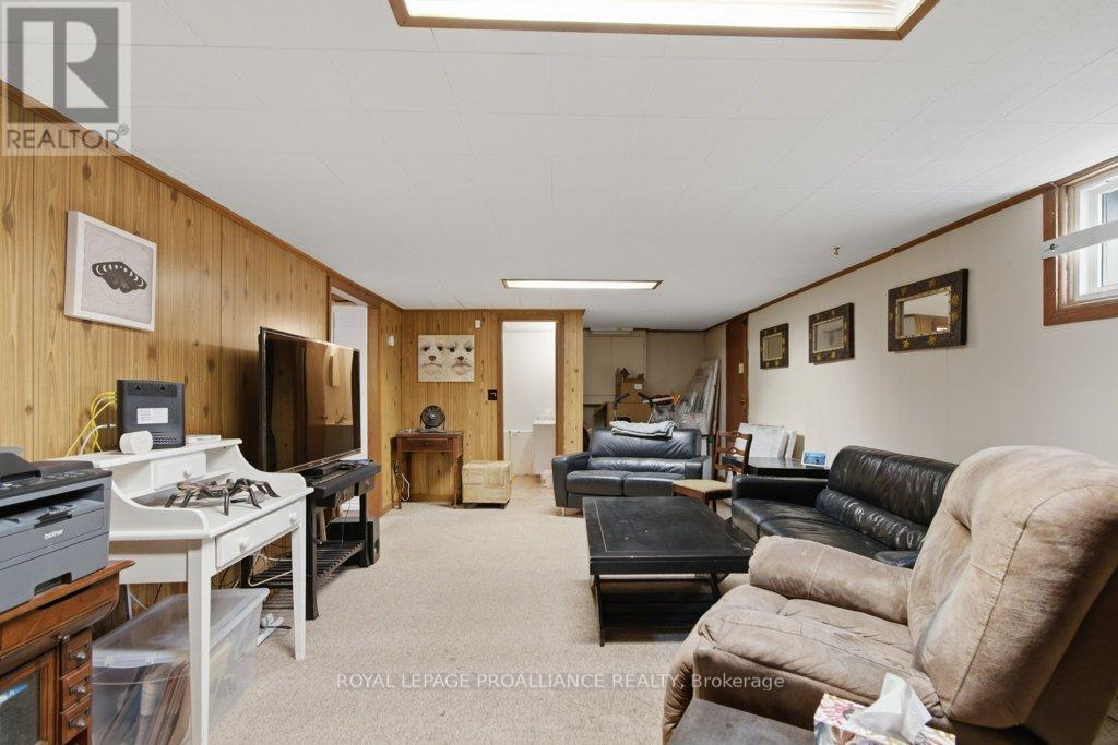 86 Store Street, Quinte West, Ontario K8V 4J2 - Photo 28 - X13099038