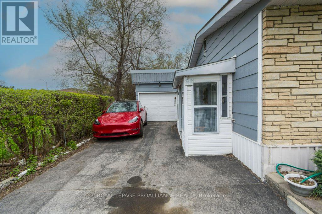 86 Store Street, Quinte West, Ontario K8V 4J2 - Photo 32 - X13099038