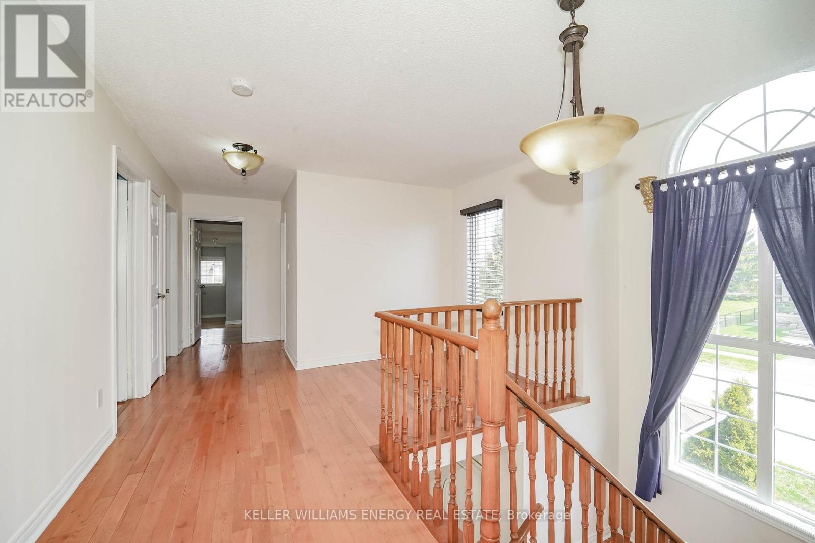 51 Divine Drive, Whitby, Ontario L1R 2T5 - Photo 13 - E13100494