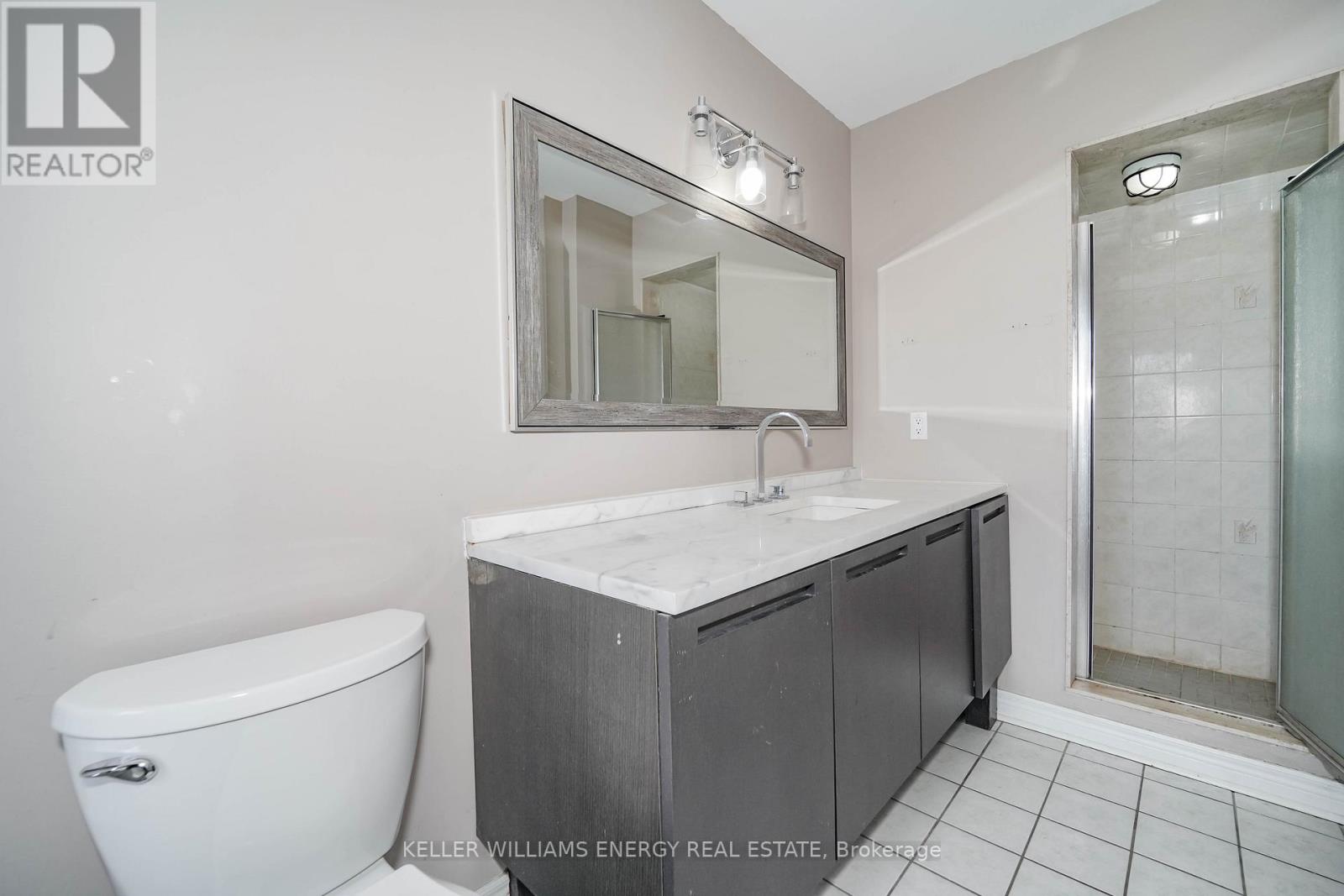 51 Divine Drive, Whitby, Ontario L1R 2T5 - Photo 25 - E13100494