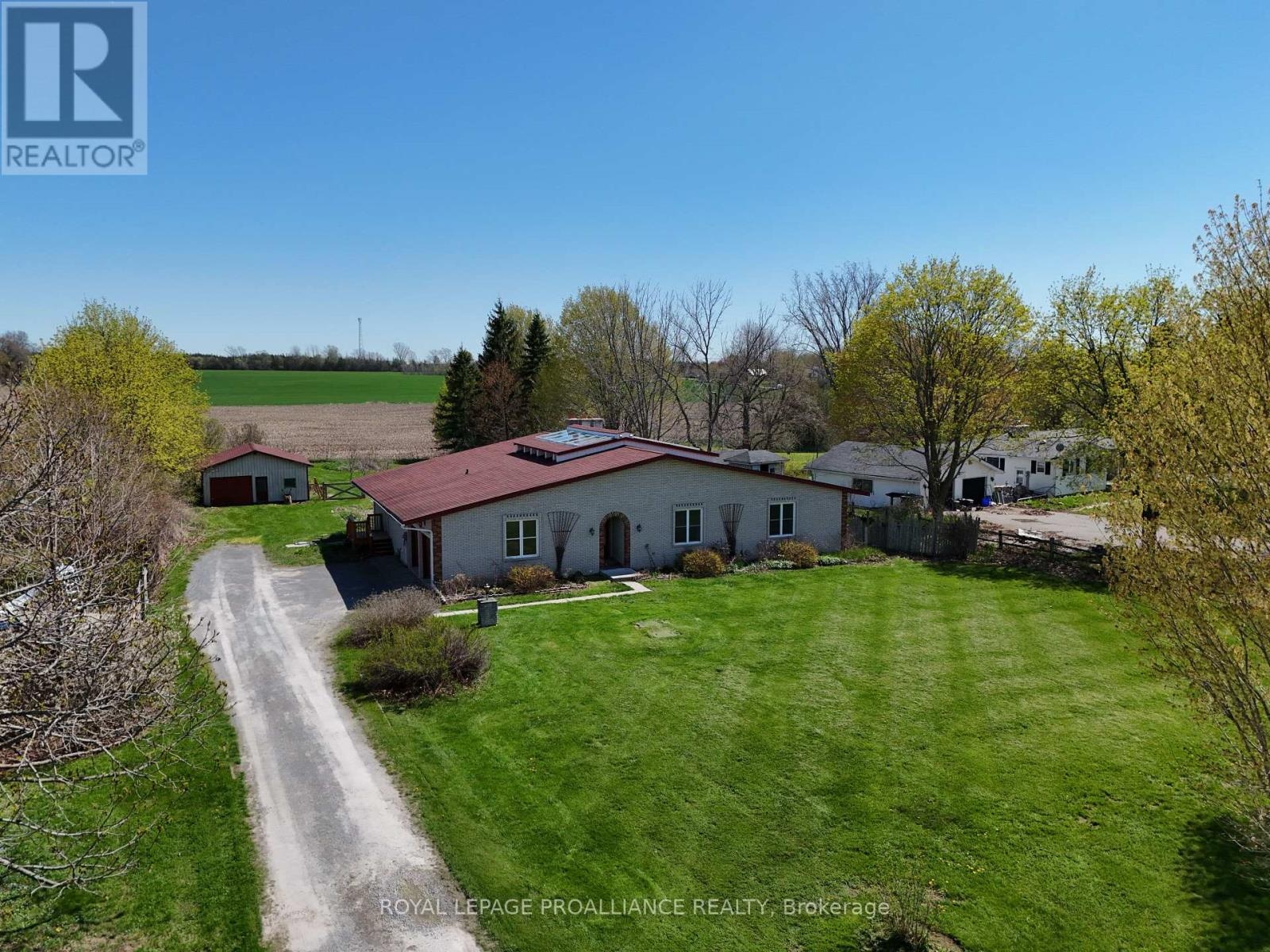 138 Massassauga Road, Prince Edward County, Ontario  K8N 4Z7 - Photo 1 - X13110748