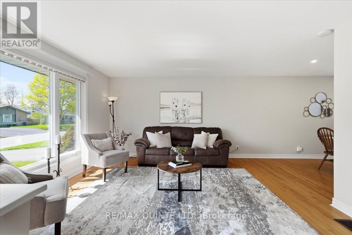 37 Linton Park Road, Belleville, Ontario  K8N 4K7 - Photo 6 - X13110786