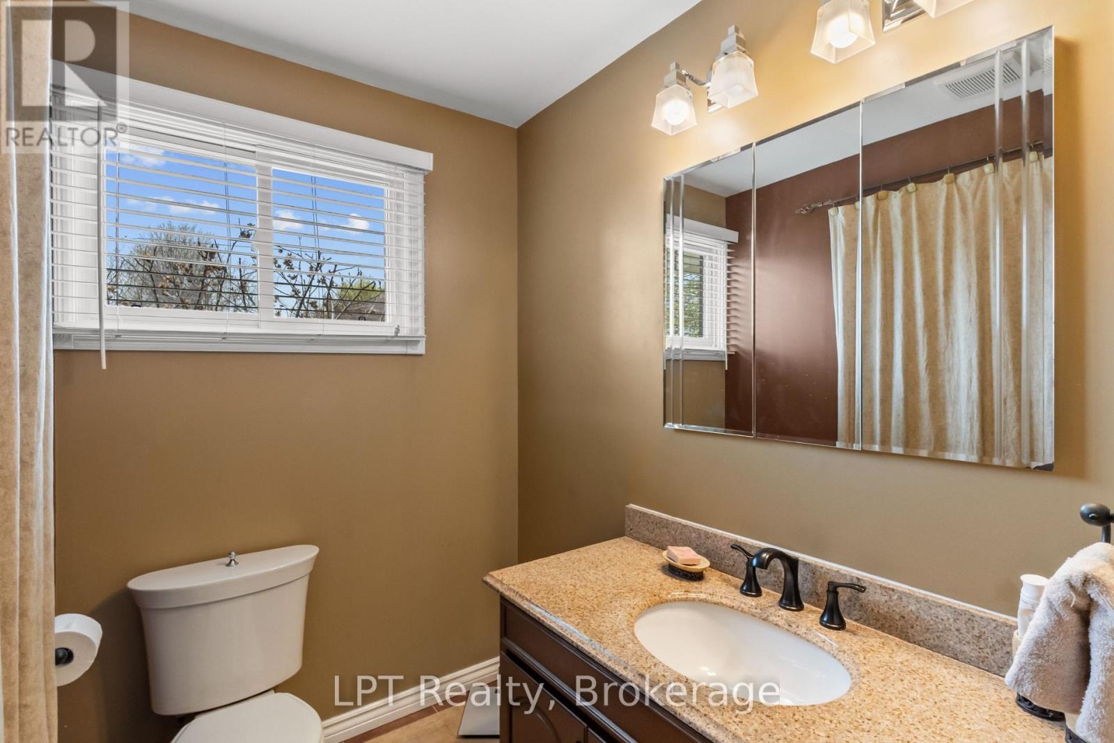 519 Rosmere Street, Oshawa, Ontario  L1J 5H5 - Photo 18 - E13113854