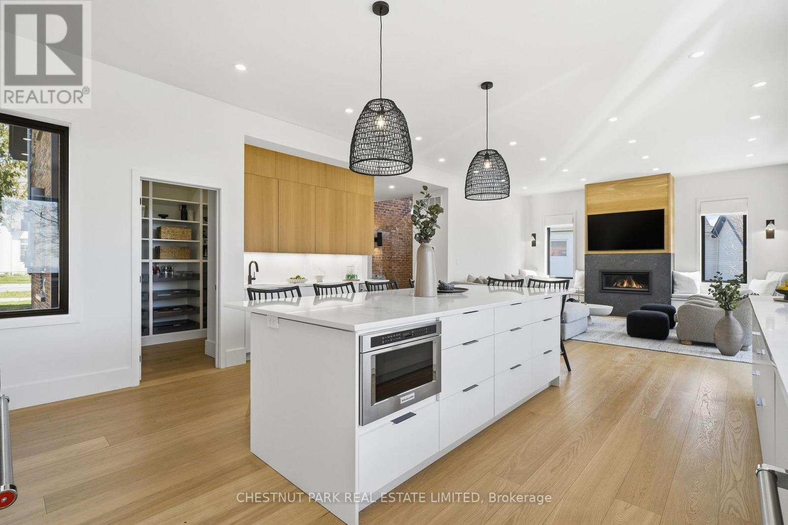 335 Wellington Main Street, Prince Edward County, Ontario  K0K 3L0 - Photo 11 - X13115978