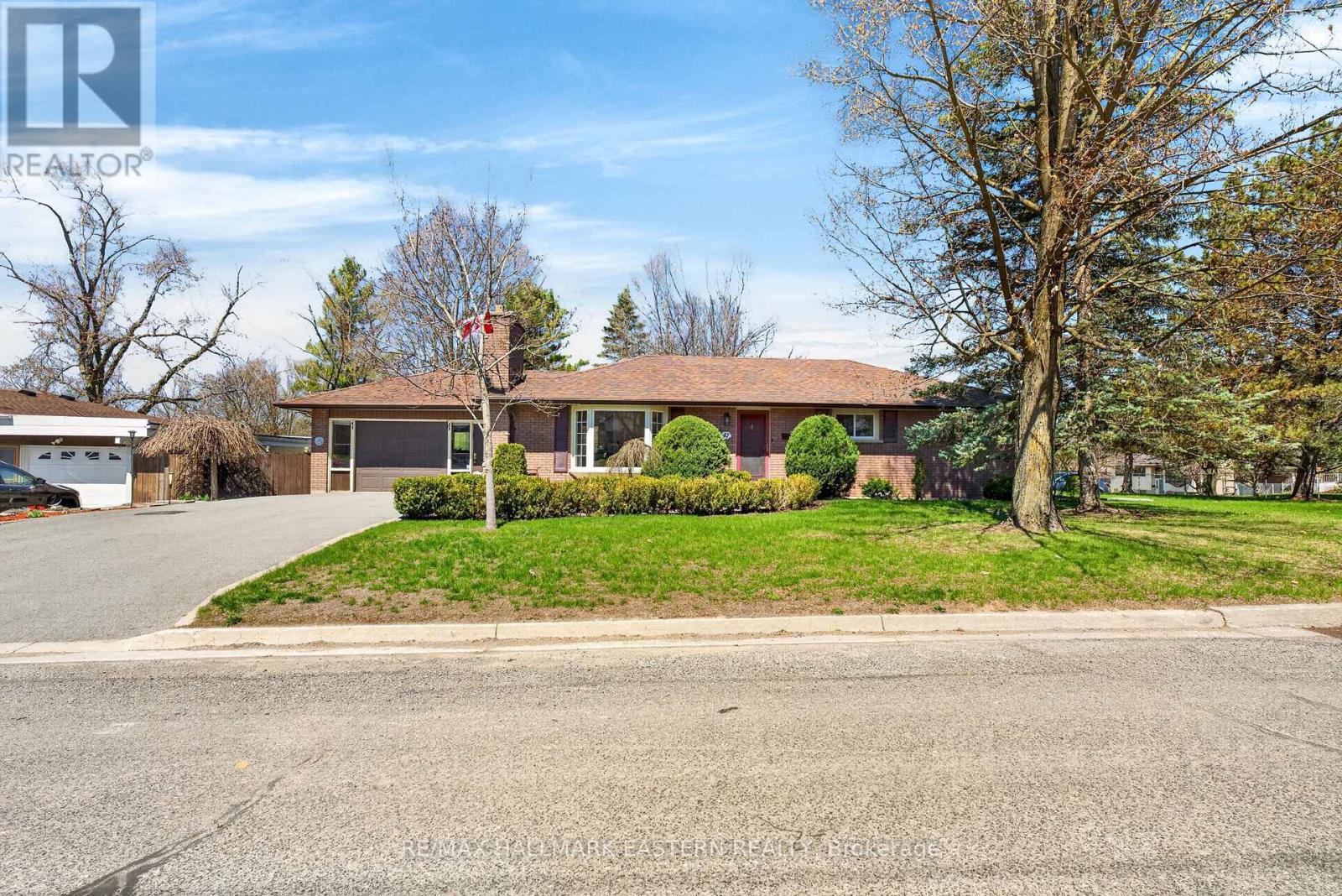47 Springbrook Drive, Peterborough, Ontario  K9J 1L3 - Photo 1 - X13061428
