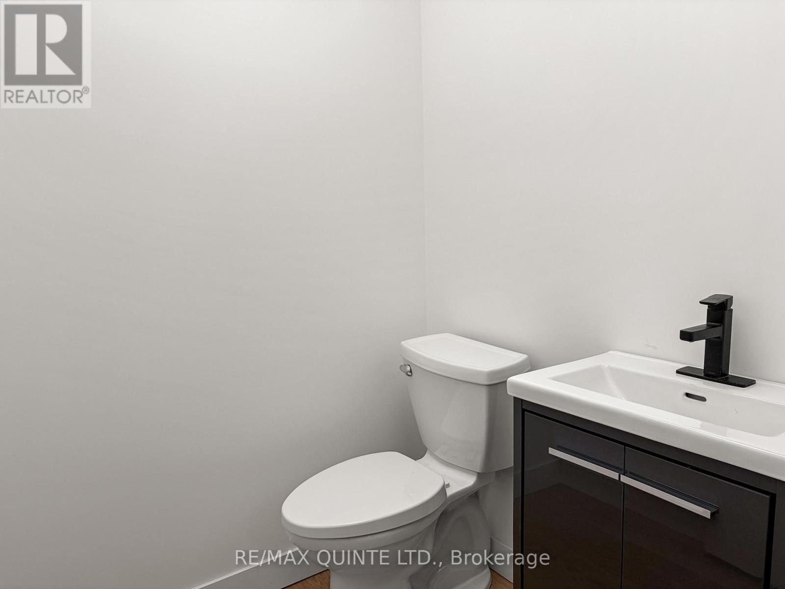 71 Dundas Street W, Quinte West, Ontario  K8V 3P4 - Photo 11 - X13119000