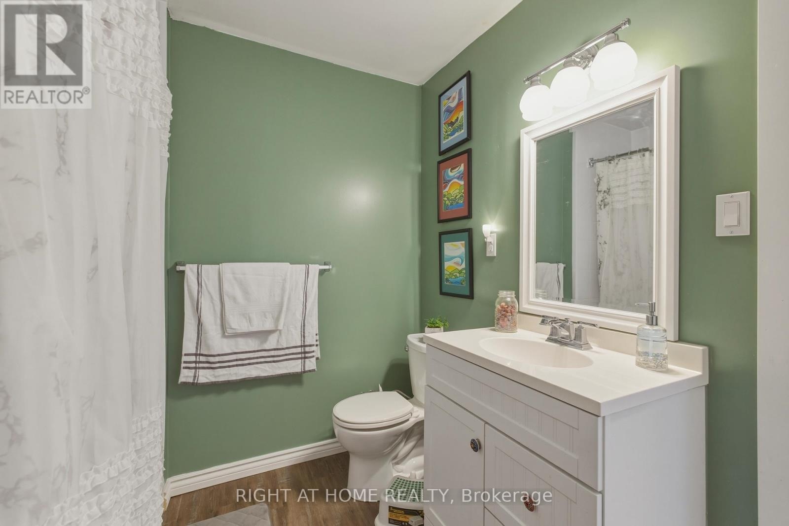 2432 Wallace Avenue, Innisfil, Ontario L9S 2G5 - Photo 17 - N13120580