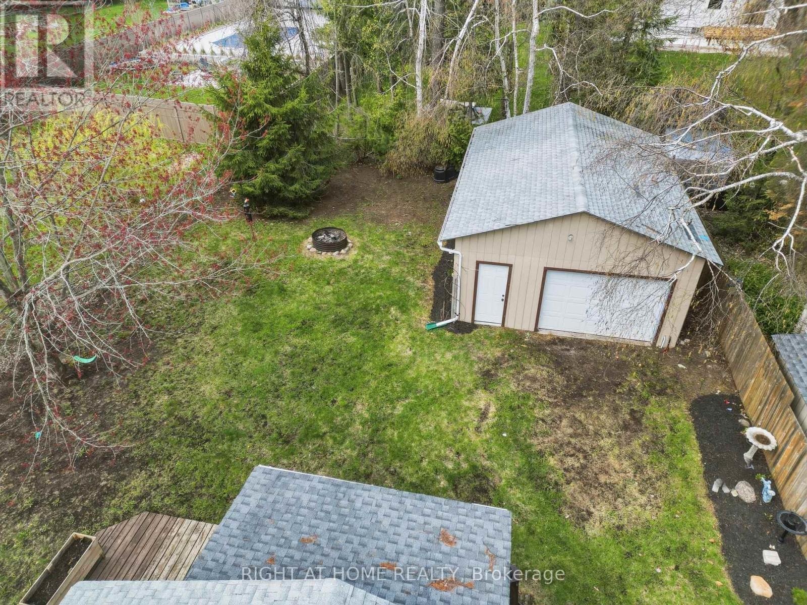2432 Wallace Avenue, Innisfil, Ontario L9S 2G5 - Photo 24 - N13120580