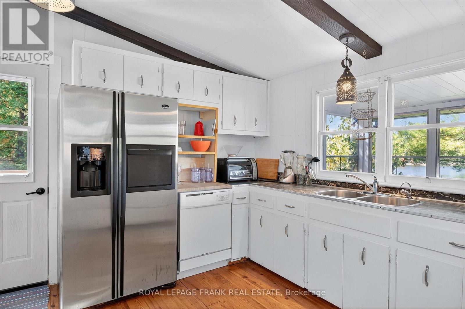 1702 South Bayshore Road W, Douro-Dummer, Ontario  K0L 2H0 - Photo 10 - X13120714