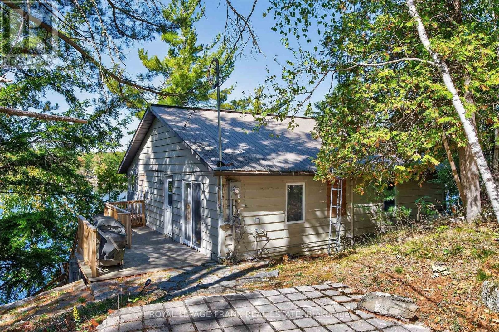 1702 South Bayshore Road W, Douro-Dummer, Ontario  K0L 2H0 - Photo 8 - X13120714