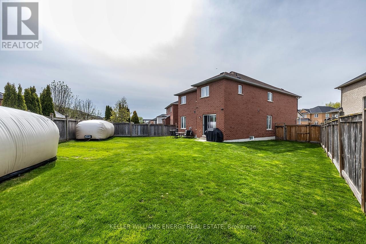 49 Harkness Drive, Whitby, Ontario  L1R 0C5 - Photo 47 - E13121088