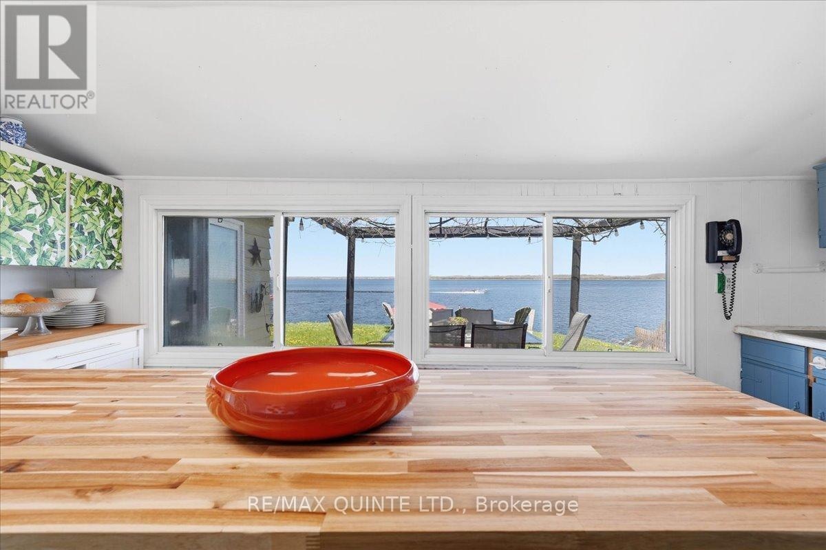 1765 Big Island Road N, Prince Edward County, Ontario  K0K 1W0 - Photo 15 - X13123694