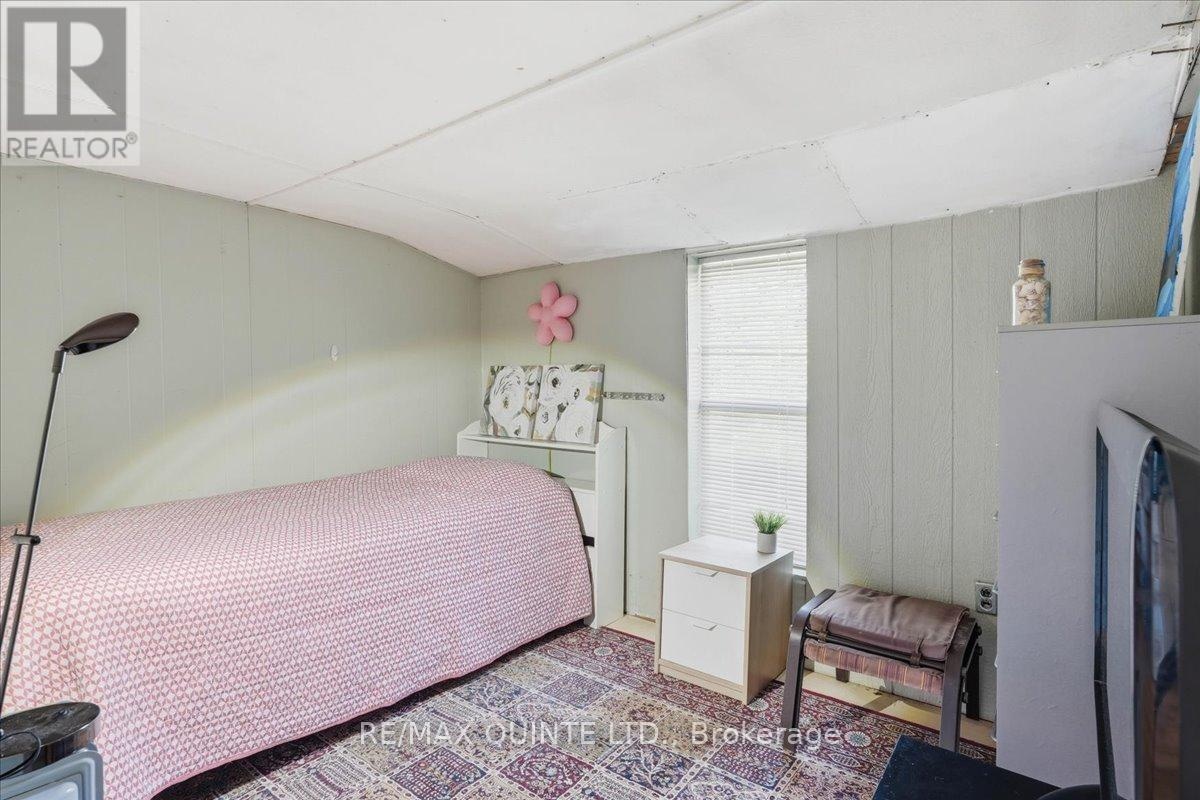 1765 Big Island Road N, Prince Edward County, Ontario  K0K 1W0 - Photo 19 - X13123694