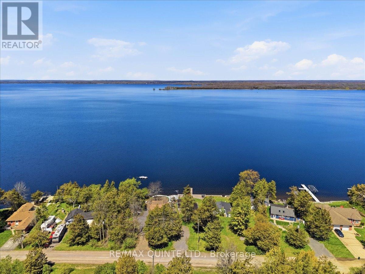 1765 Big Island Road N, Prince Edward County, Ontario  K0K 1W0 - Photo 3 - X13123694