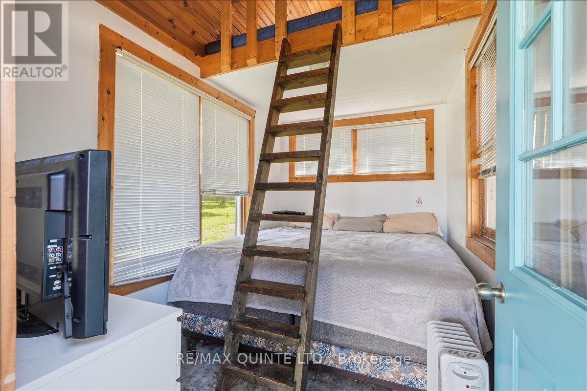 1765 Big Island Road N, Prince Edward County, Ontario  K0K 1W0 - Photo 39 - X13123694