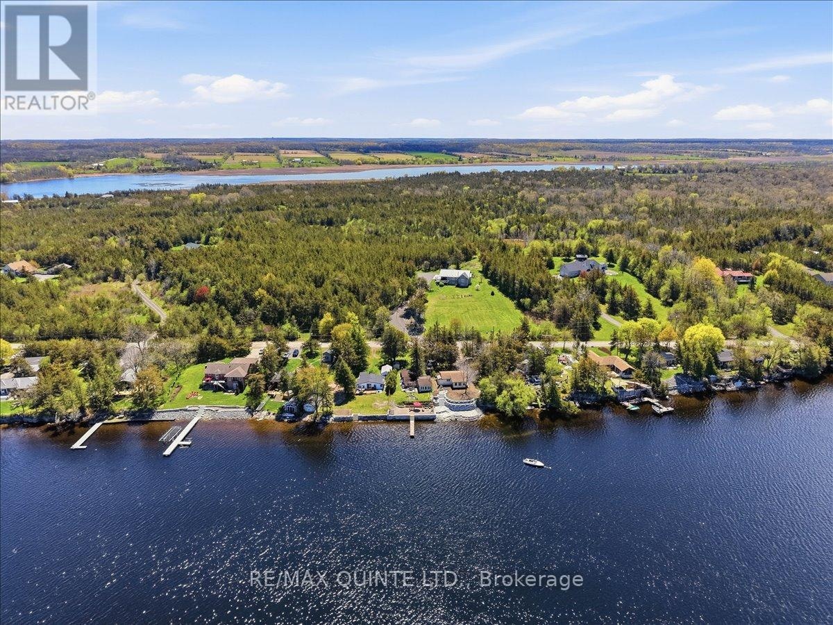 1765 Big Island Road N, Prince Edward County, Ontario  K0K 1W0 - Photo 4 - X13123694