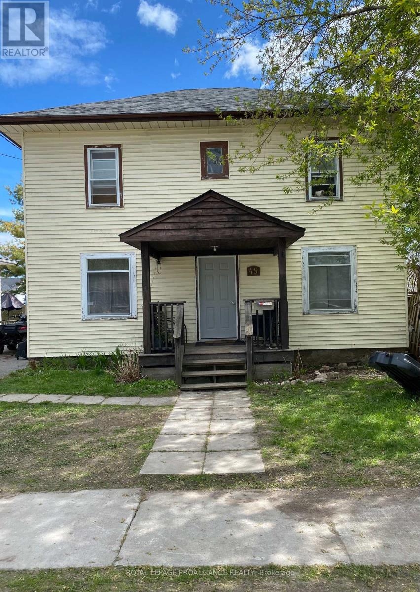 49 Crown Street, Quinte West, Ontario  K8V 1P1 - Photo 2 - X13122428