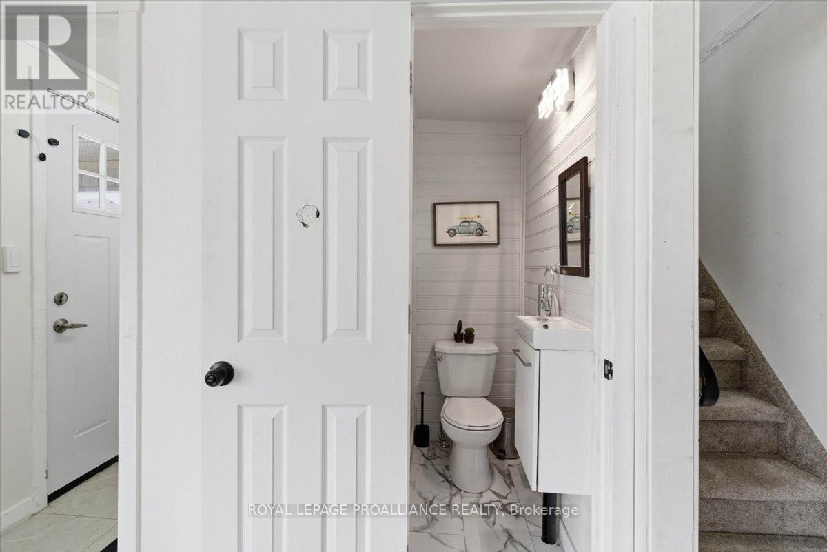 19 Boswell Street, Belleville, Ontario  K8P 3K7 - Photo 11 - X13124500