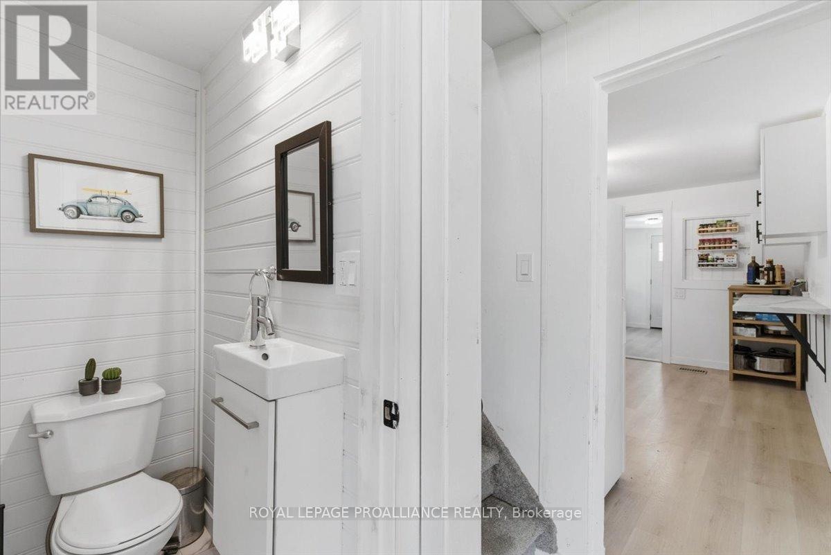 19 Boswell Street, Belleville, Ontario  K8P 3K7 - Photo 12 - X13124500