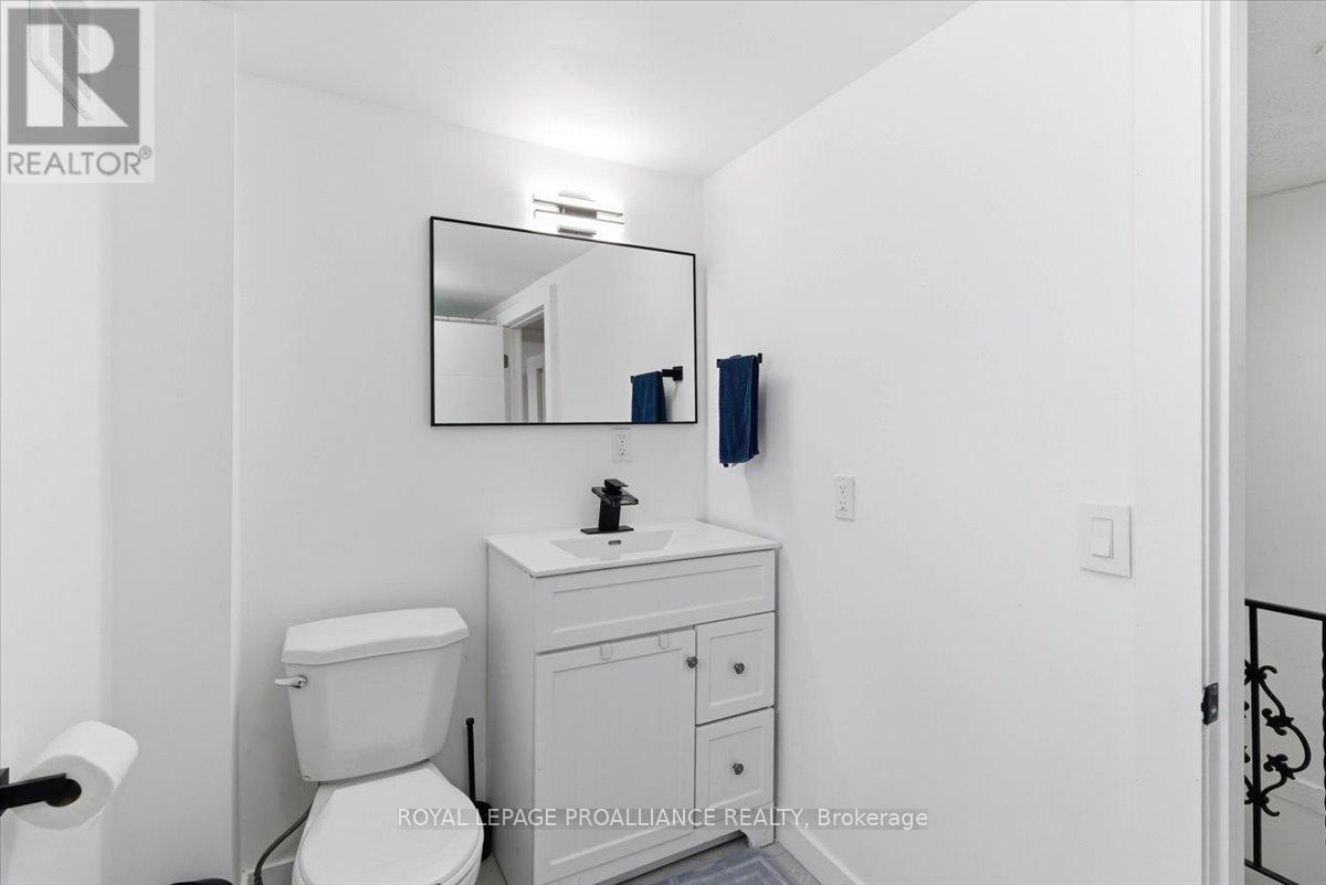 19 Boswell Street, Belleville, Ontario  K8P 3K7 - Photo 27 - X13124500