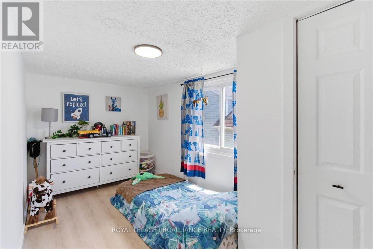 19 Boswell Street, Belleville, Ontario  K8P 3K7 - Photo 36 - X13124500