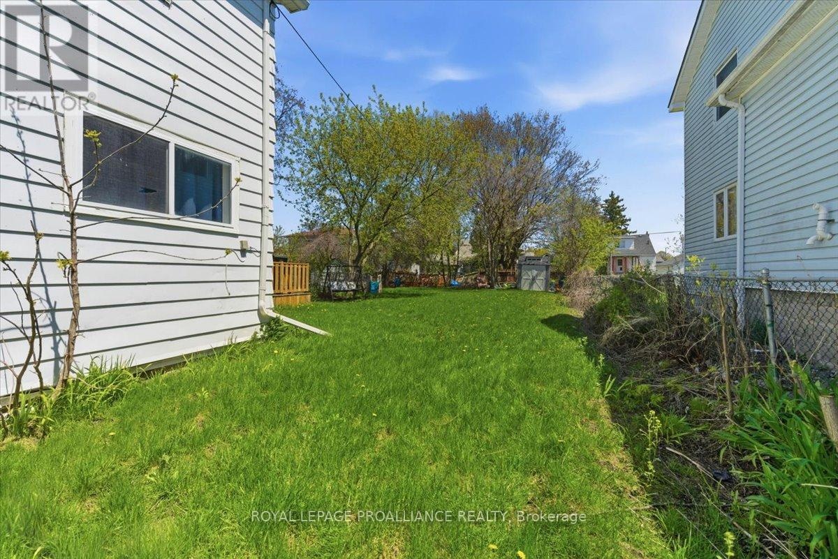19 Boswell Street, Belleville, Ontario  K8P 3K7 - Photo 41 - X13124500