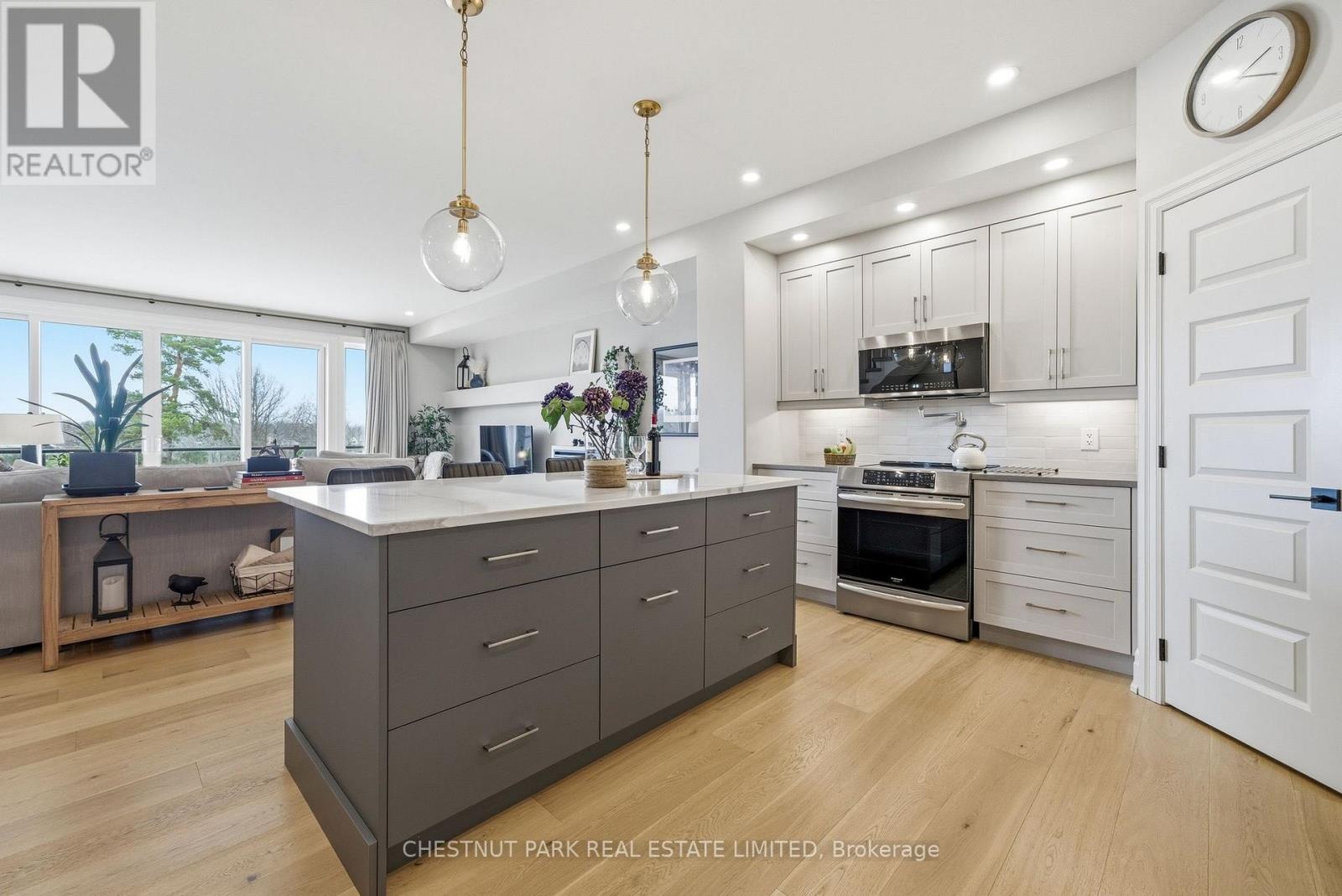 73 G Bridge Street, Prince Edward County, Ontario  K0K 2T0 - Photo 15 - X13049334
