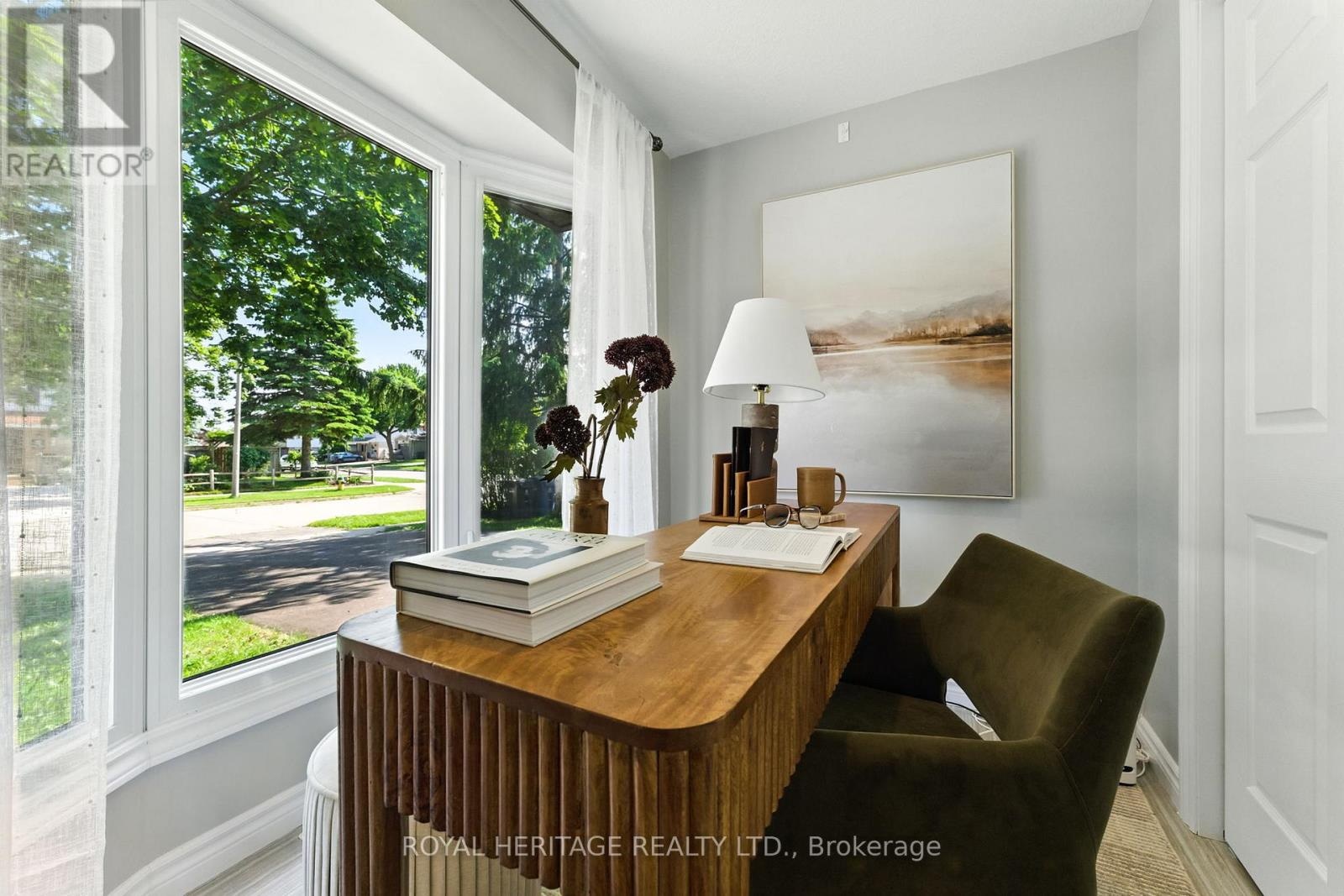 35 Aspen Valley Crescent, Guelph, Ontario  N1G 3Z9 - Photo 4 - X13126176