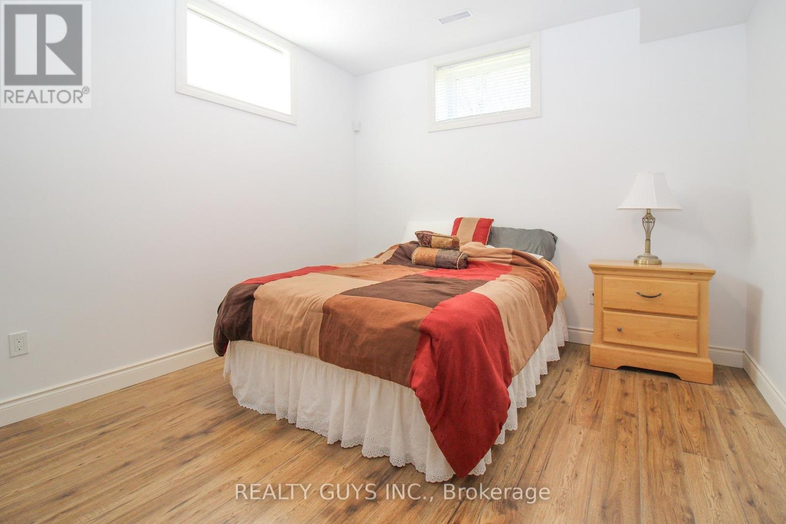 223 Crosby Drive, Kawartha Lakes, Ontario  K0M 1A0 - Photo 35 - X12917898