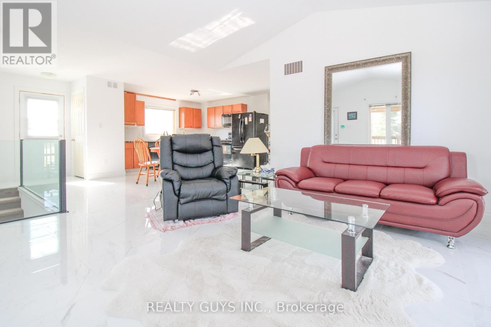 223 Crosby Drive, Kawartha Lakes, Ontario  K0M 1A0 - Photo 17 - X12917898