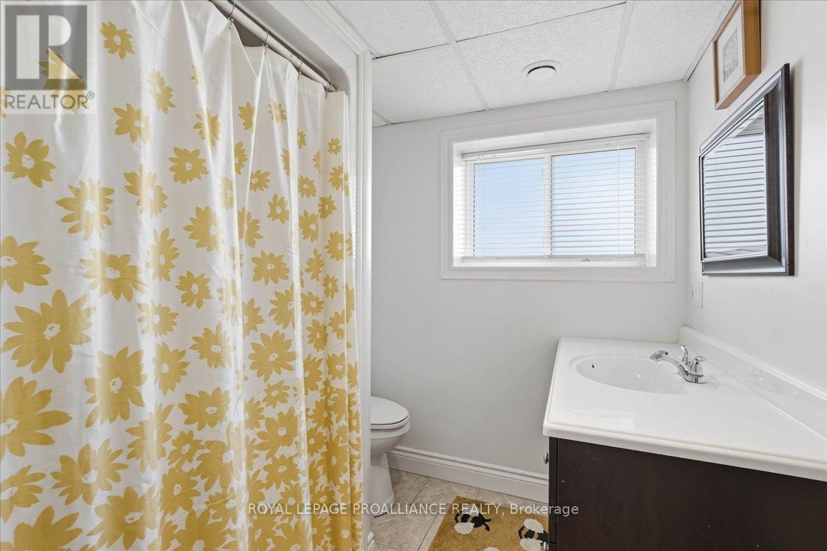 82 West Mary Street, Prince Edward County, Ontario  K0K 2T0 - Photo 31 - X13127712