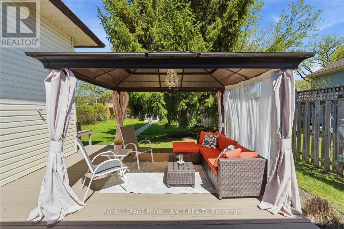 82 West Mary Street, Prince Edward County, Ontario  K0K 2T0 - Photo 36 - X13127712