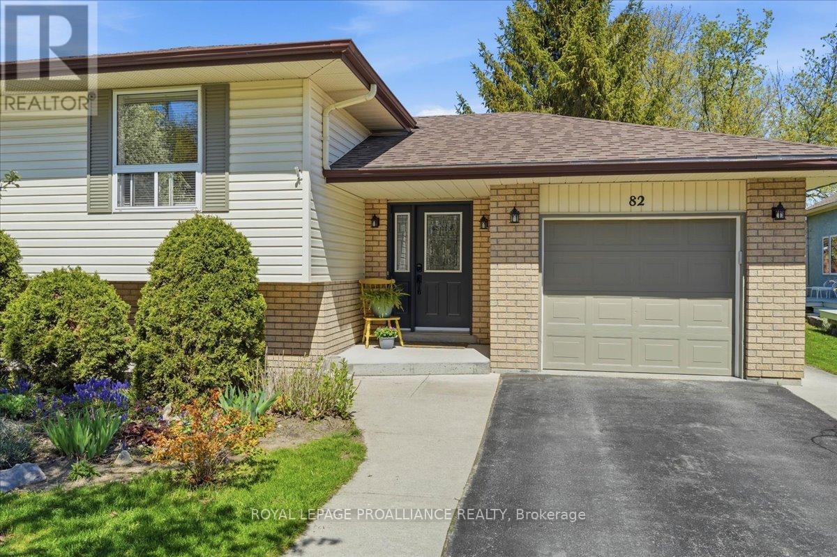 82 West Mary Street, Prince Edward County, Ontario  K0K 2T0 - Photo 1 - X13127712