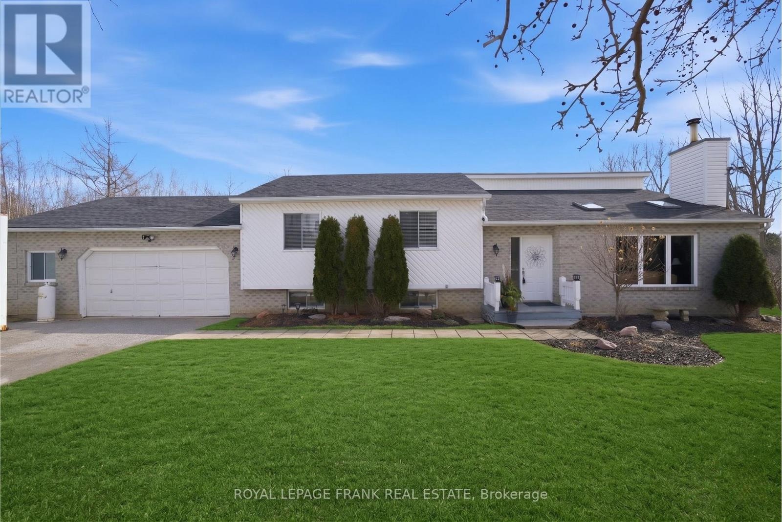 128 River Road, Kawartha Lakes, Ontario K9V 4R4 - Photo 1 - X12919740