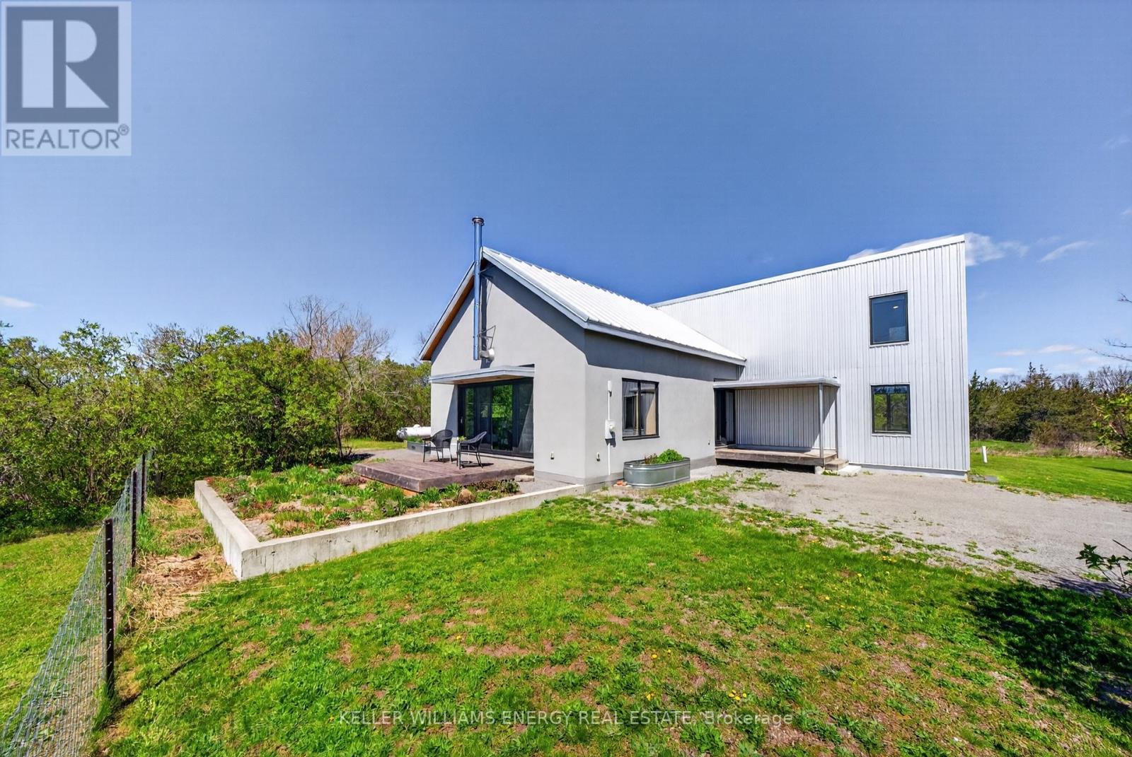 2465 County Road 7, Prince Edward County, Ontario K0K 2T0 - Photo 2 - X13131442