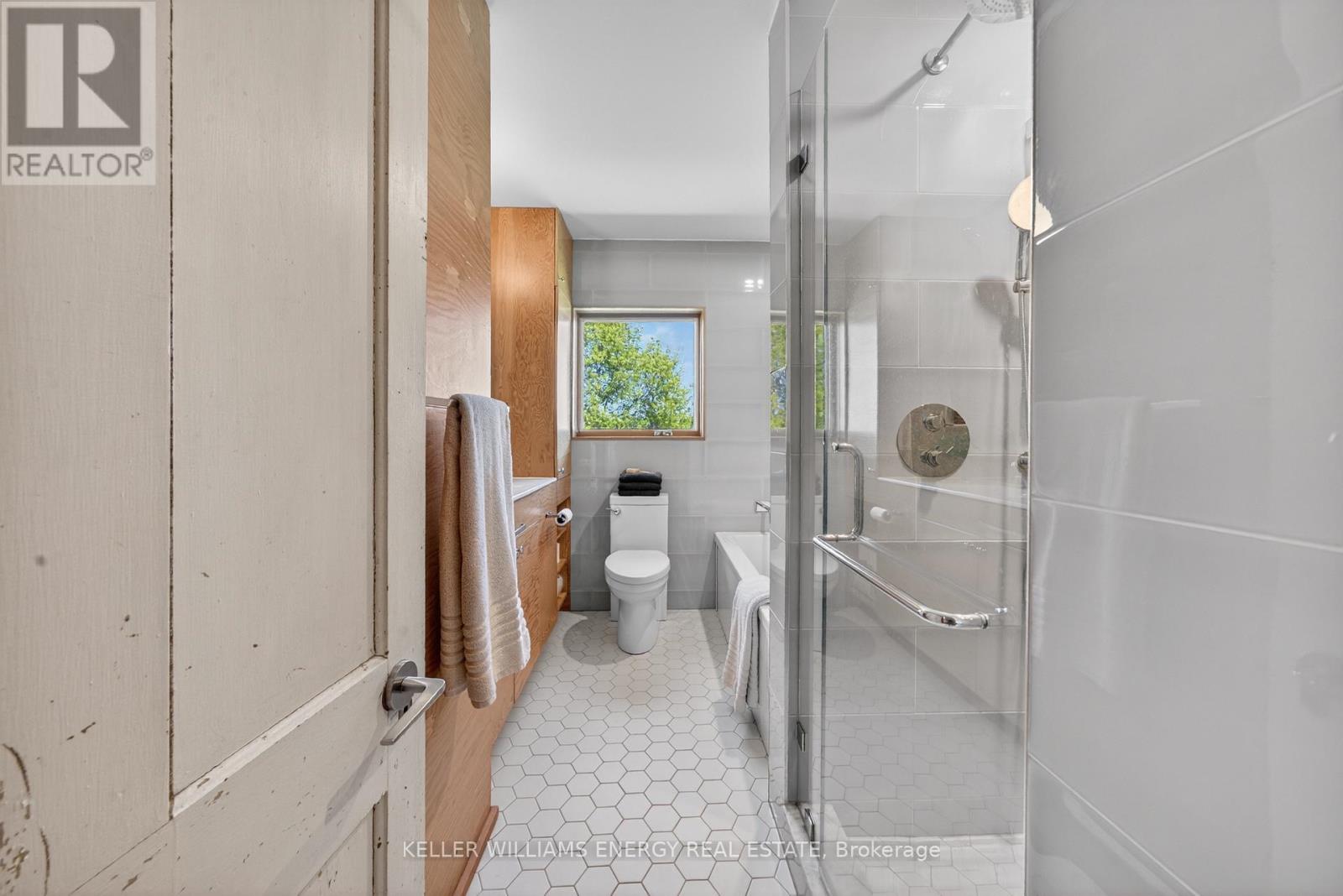 2465 County Road 7, Prince Edward County, Ontario K0K 2T0 - Photo 34 - X13131442