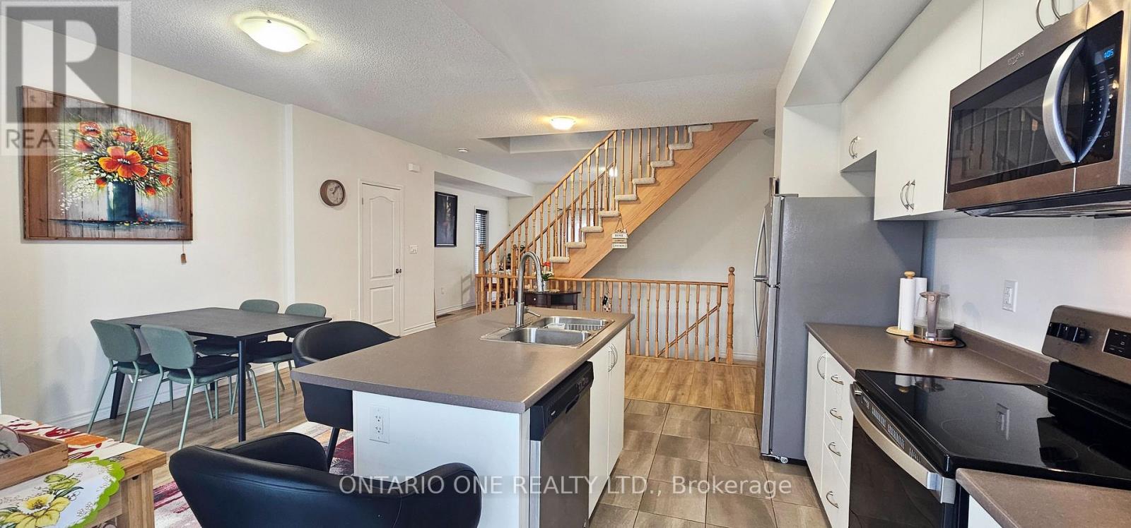 24 Surf Drive, Wasaga Beach, Ontario  L9Z 0J4 - Photo 10 - S13131882